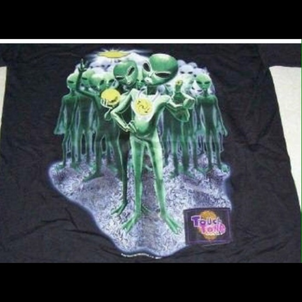 COPY - Alien Little Green Men Touch Tone T-Shirt.